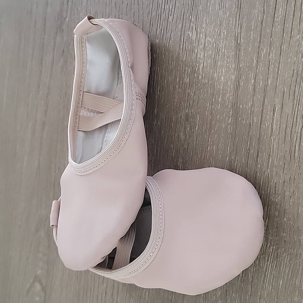 Ballet shoes
